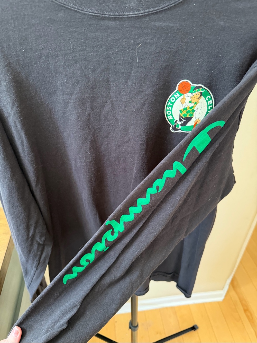 Champion Boston Celtics Long Sleeve Shirt Mens Large NBA Logo Basketball Tee - Picture 5 of 7